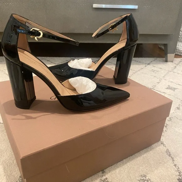 Gianvito Rossi Shoes Gianvito Rossi Nwt Piper Anklet 385 Black